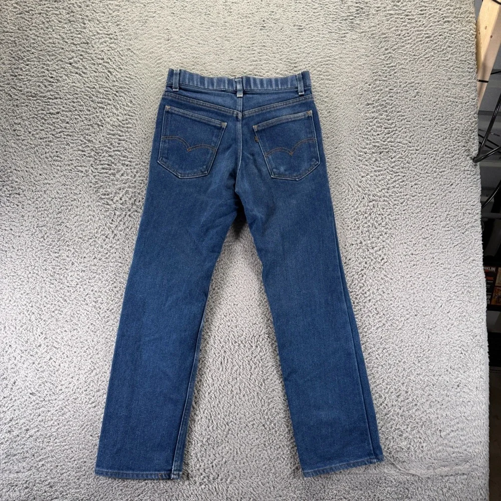 Levis before purchasing